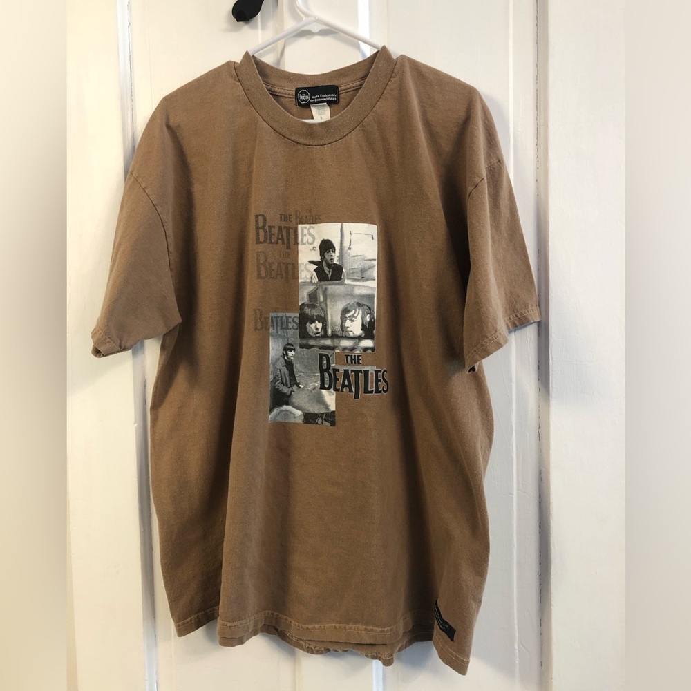 Almost vintage Beatles 2000 Bloomingdale’s Shirt size Large